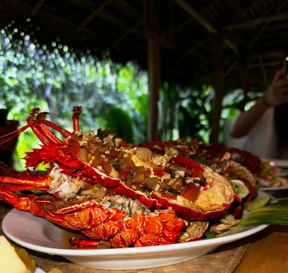 View Guesthouse & Bistro At Goyambokka Tangalle Bagian luar foto